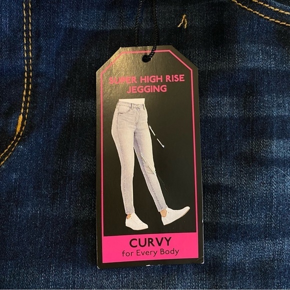 No Boundaries NOBO Plus size 19 juniors High Rise Skinny Curvy Dark Wash Jeans - Picture 10 of 10